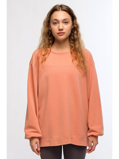 Chandraswear Turuncu Kadın Mineral Boyalı Organik Pamuklu Oversize Sweatshirt - Paula - S000029017-20013