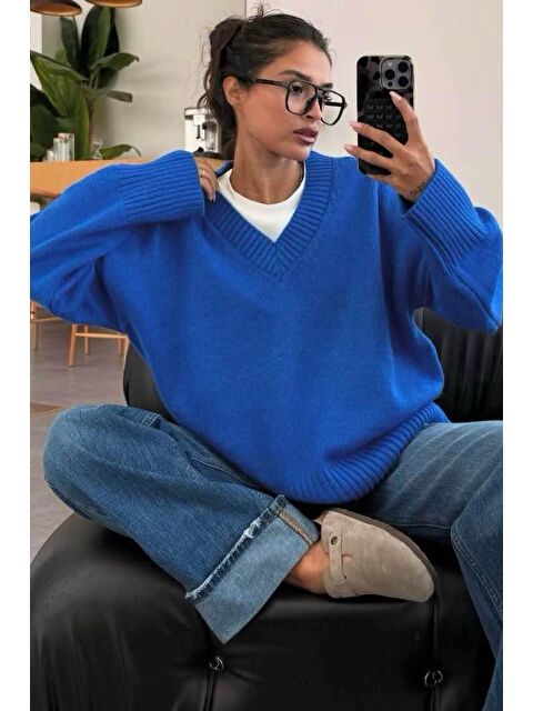 Madmext Mavi V Yaka Oversize Kadın Triko Kazak Mg2149 - S000236669-17234