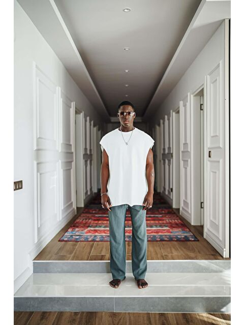 Abluka Online Erkek Oversize Dokulu Yuvarlak Yaka Kolsuz %100 Pamuk Tişört Beyaz - S000236542-20063