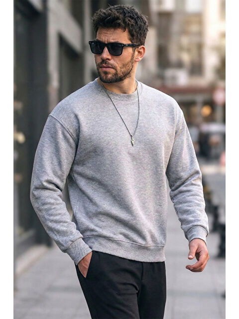 Buratti Regular Fit Bisiklet Yaka Pamuklu İçi Tüylü Yumuşak Şardonlu Erkek Sweatshirt  5905255 - S000000582-19987