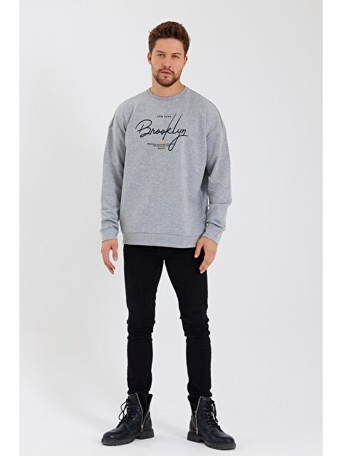 Süperlife Erkek Bisiklet Yaka Oversize Fit El Yazılı Brooklyn İnce Sweatshirt SPR23SW331 - S000015614-17308
