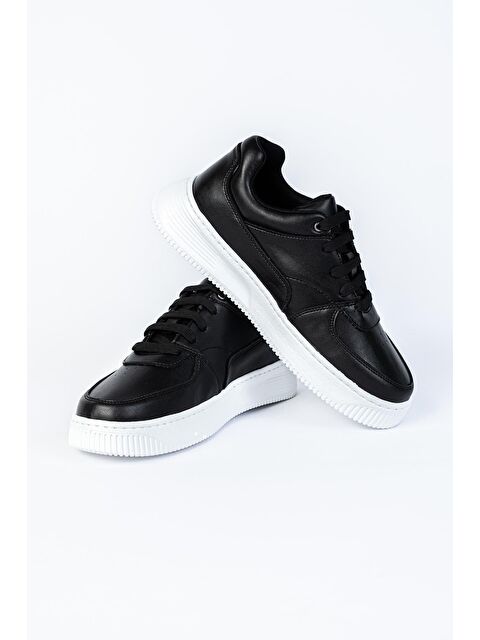 Letoon Yuvarlak Burunlu Bağcıklı Erkek Günlük Spor Ayakkabı