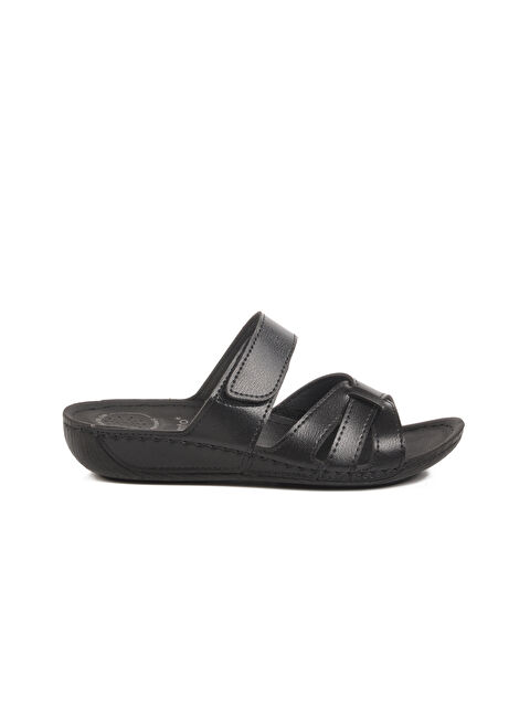 Ayakmod Siyah Cırtlı Anatomik Kadın Terlik 16.058 Z - S000393347-19351