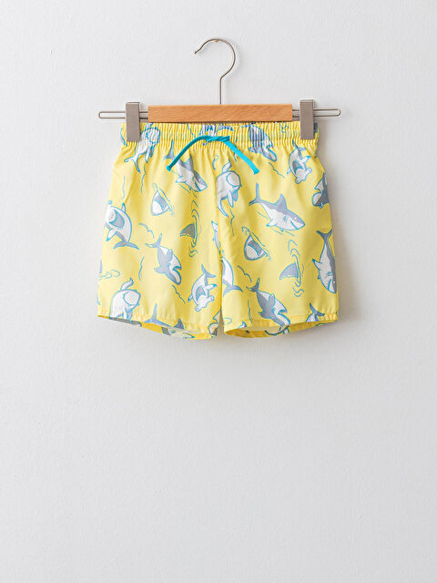 LCW baby شورت بحر مطبوع للأولاد الصغار بخصر مطاطي وتفاصيل شبكة صيد - S1ET59Z1-LUG