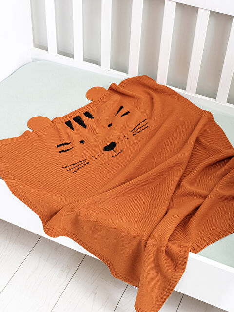 LCW HOME چنراوی نەخشێنراوی بەتانی منداڵان بە وێنەی پڵنگ 80x100 سم - S2FQ21Z1-F9C