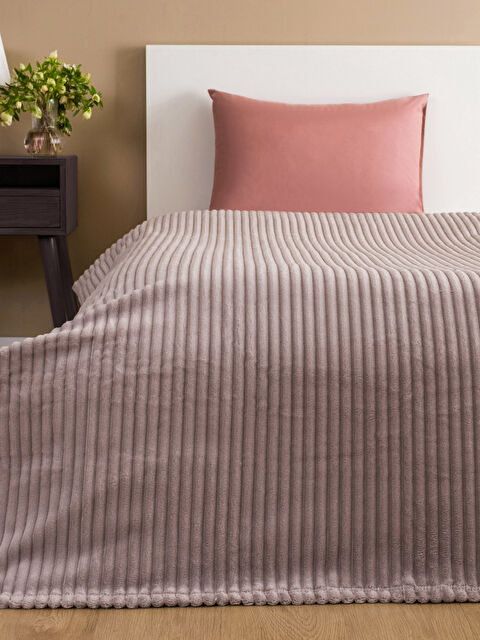 LCW HOME Wellsoft Fitilli Tek Kişilik Battaniye 150x200 cm - S39616Z8-D6H