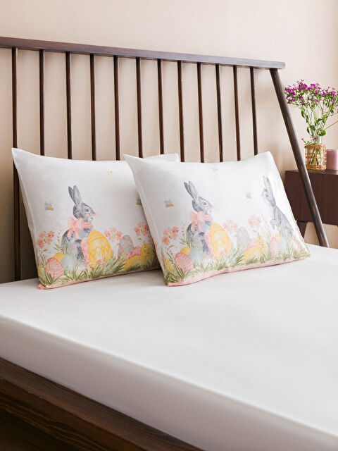 LCW HOME Tavşan Baskılı Yastık Kılıfı 2'li 50x70 cm - S4BU06Z8-F9C