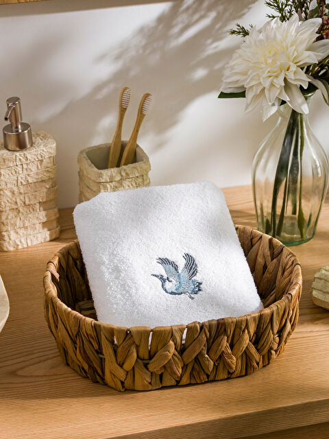 LCW HOME Embroidered Hand Towel 50x80 cm - S4DV73Z8-J5E