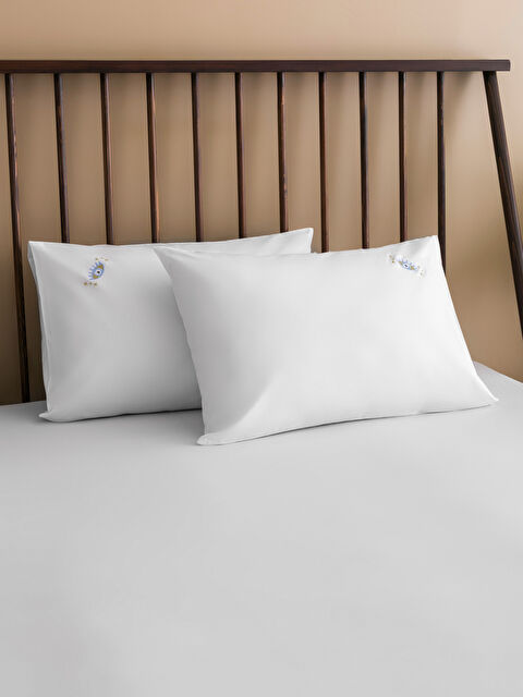 LCW HOME Göz Nakışlı Yastık Kılıfı 2'li 50x70 cm - S4I548Z8-LQQ