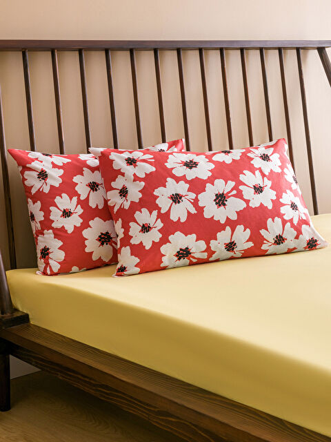 LCW HOME Çiçek Desenli Yastık Kılıfı 2'li 50x70 cm - S4K980Z8-F9C