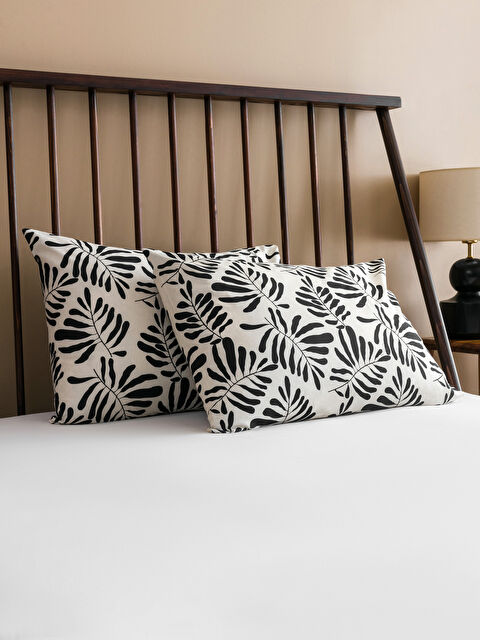 LCW HOME Yaprak Desenli Yastık Kılıfı 2'li 50x70 cm - S5BO27Z8-LQJ