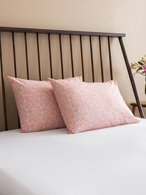 LCW HOME Çiçek Desenli Yastık Kılıfı 2'li 50x70 cm - S5BQ53Z8-F9C