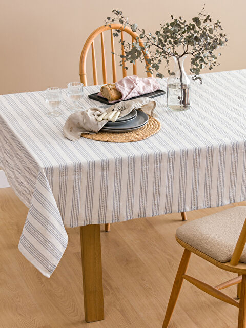 LCW HOME Çizgi Desenli Masa Örtüsü 140x180 cm - S5BQ81Z8-YT3