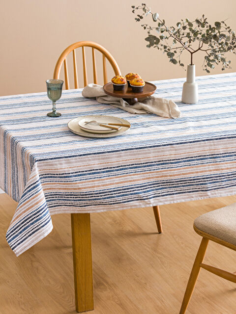 LCW HOME Çizgili Masa Örtüsü 140x180 cm - S5CL77Z8-F9C