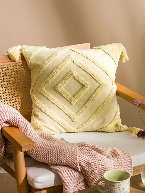 LCW HOME Desenli Püsküllü Kırlent Kılıfı 45x45 cm - S5CU00Z8-YWD