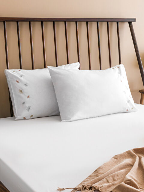 LCW HOME غطاء وسادة قطني بنمط زهري عبوتان 50x70 سم - S5GN45Z8-J5E