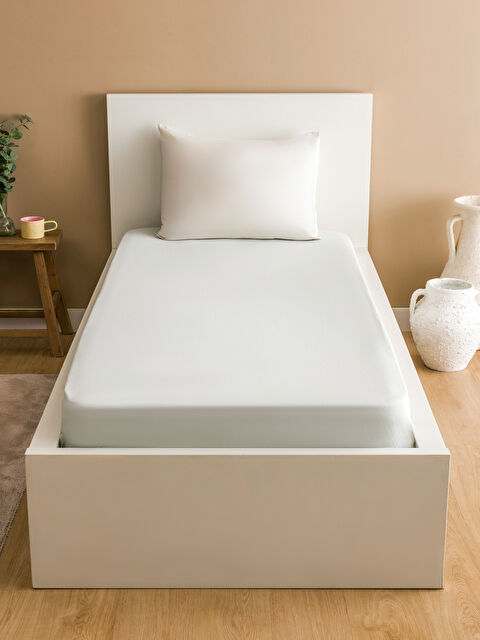 LCW HOME Düz Pamuklu Tek Kişilik Lastikli Çarşaf - S5H711Z8-FWF