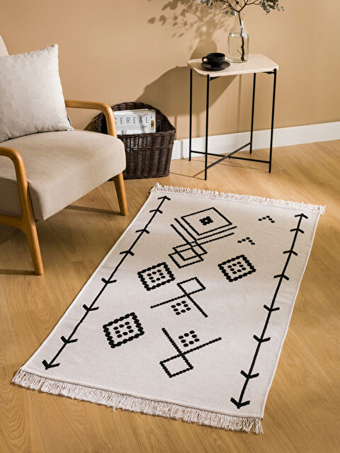 LCW HOME Desenli Püsküllü Halı 80x150 cm - S5HC66Z8-LQJ