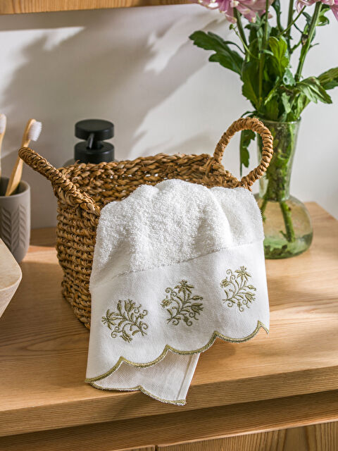 LCW HOME خاولی دەستی لوولدراو گوڵدار 50x80 cm - S5HT93Z8-EEW