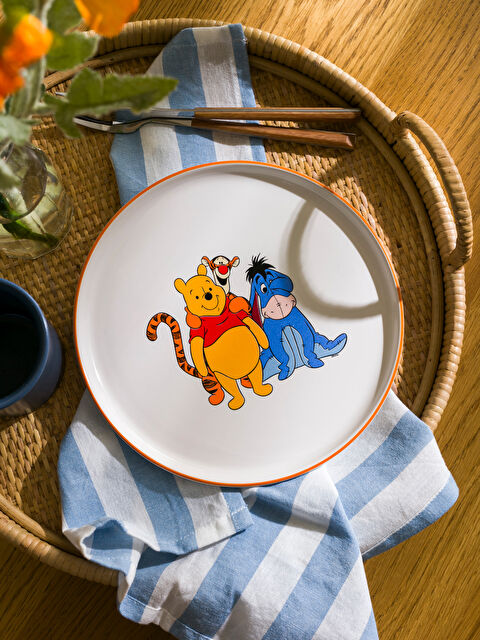 LCW HOME Winnie The Pooh Printed Ceramic Cake Plate 22 cm - S5HU04Z8-F9C