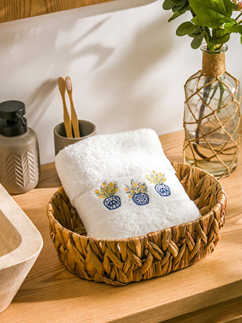 LCW HOME Nakışlı Pamuklu Yüz Havlusu 50x80 cm - S5LK62Z8-EEW