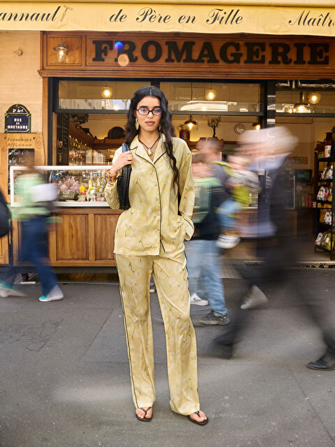 LCW DREAM Gömlek Yaka Desenli Kadın Pijama Takımı - S5PG14Z8-LU9