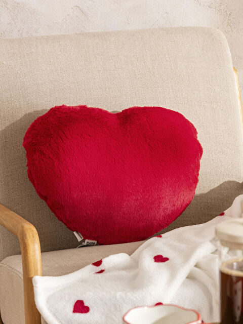 LC WAIKIKI Kalp Figürlü Pelüş Kırlent 40 cm - S60765Z8-YHV