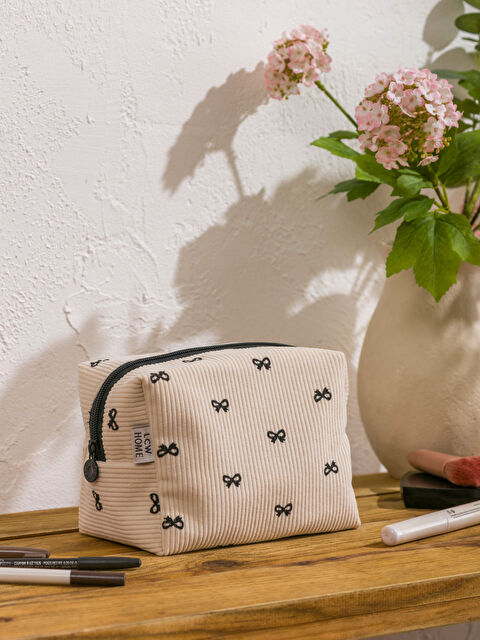 LCW HOME Fiyonk Desenli Makyaj Çantası	 - S60866Z8-M0T