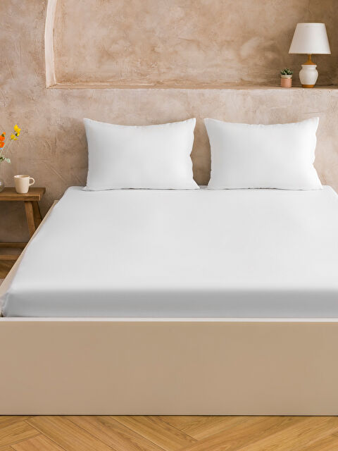 LCW HOME Düz Çift Kişilik Lastikli Çarşaf - S60920Z8-J5E