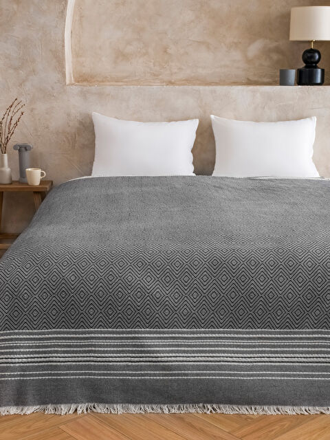 LCW HOME Nakış Detaylı Koltuk Örtüsü 180x230 Cm - S61002Z8-YCL