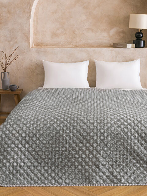 LCW HOME Kapitone Desenli Çift Kişilik Yatak Örtüsü - S61005Z8-F9C