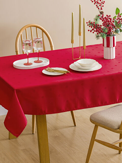 LCW HOME Basic Masa Örtüsü 140x180 cm - S62989Z8-F9C