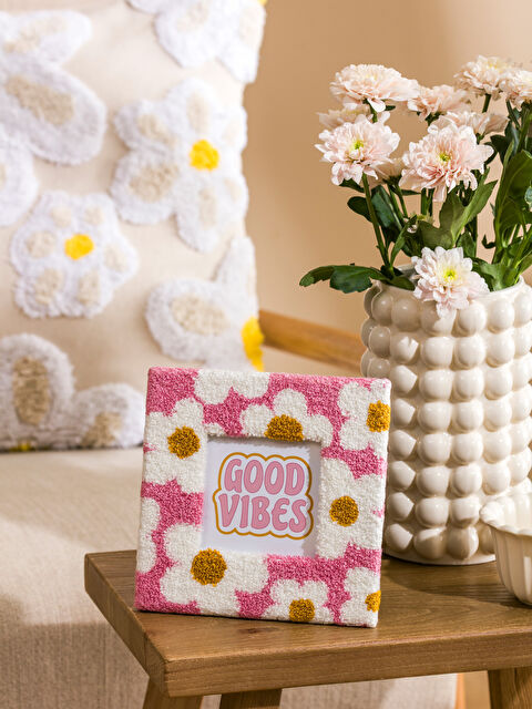 LCW ACCESSORIES Çiçek Baskılı Fotoğraf Çerçevesi 17 cm - S63516Z8-M0T