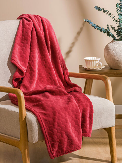 LCW HOME Kalp Desenli Tv Battaniyesi 100x150 cm - S63958Z8-CRD