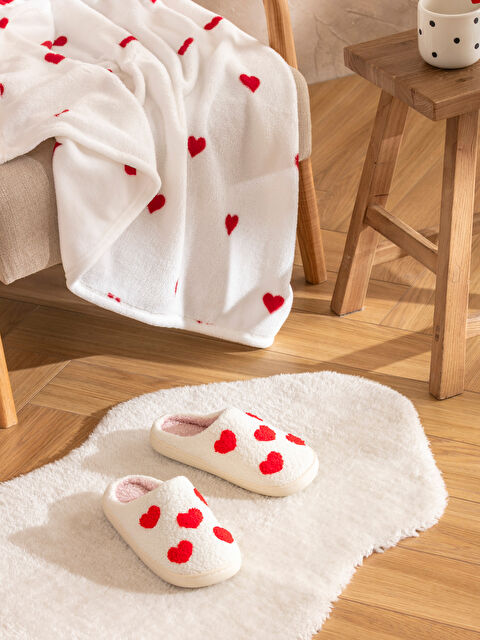 LCW HOME Kalp Desenli Kadın Ev Terliği - S65025Z8-LTQ