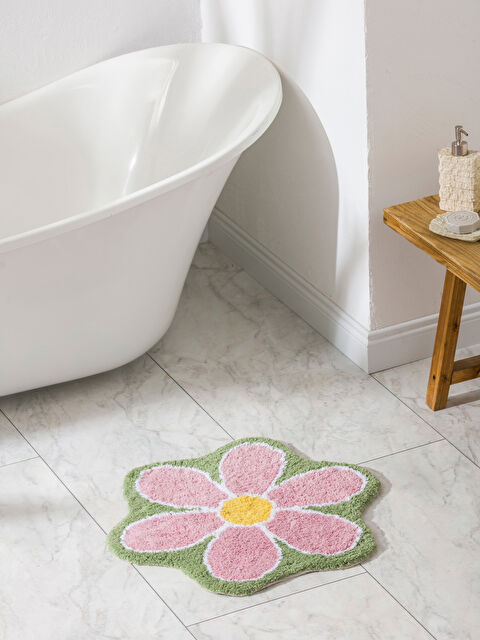 LCW HOME Çiçek Figürlü Banyo Paspası 60x60 cm - S65267Z8-F9C