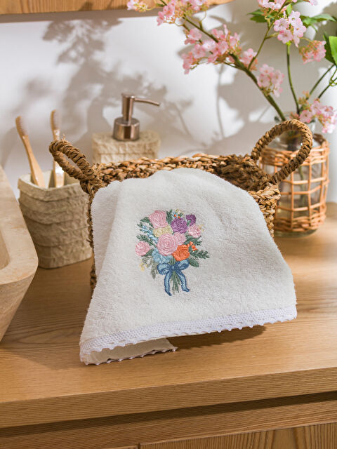LCW HOME Floral Embroidered Hand Towel 50x80 cm - S65277Z8-EEW