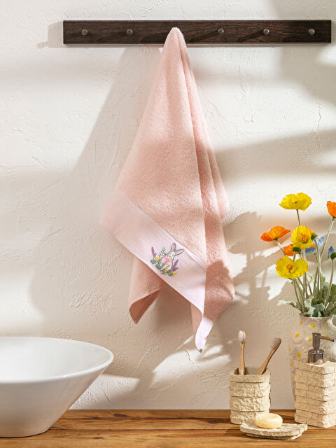 LCW HOME Rabbit Embroidered Face Towel 50x80 cm - S65281Z8-ZWU