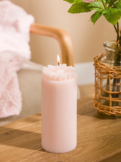 LCW HOME Çiçek Figürlü Mum 17 cm - S6AD09Z8-LU7