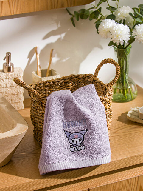 LCW HOME Kuromi Nakışlı Pamuklu Yüz Havlusu 50x80 cm - S6AQ69Z8-LTM