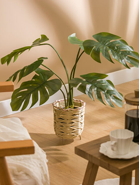 LCW HOME Ayaklı Dekoratif Hasır Sepet 22 cm - S6CF80Z8-F9C