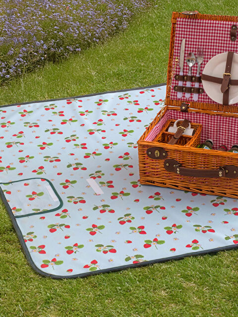 LCW HOME Çilek Desenli Piknik Matı 130x170 cm