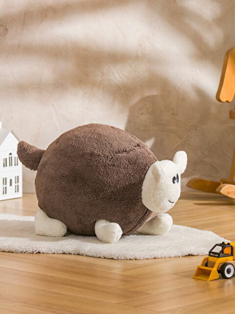 LCW HOME Kuzu Figürlü Pelüş Kırlent 55 cm - S6H500Z4-LQB