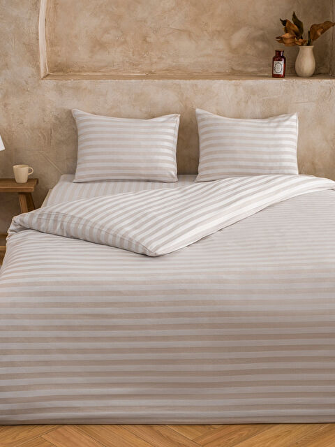 LCW HOME Çizgi Desenli Çift Kişilik Nevresim Takımı - S6HE43Z8-LE8