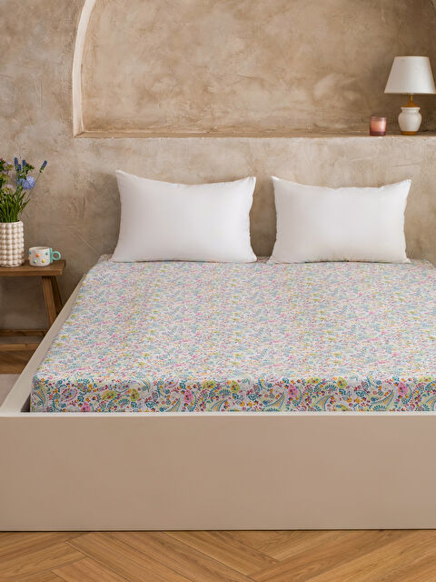 LCW HOME Çiçek Desenli Çift Kişilik Lastikli Çarşaf
 - S6HK83Z8-F9C