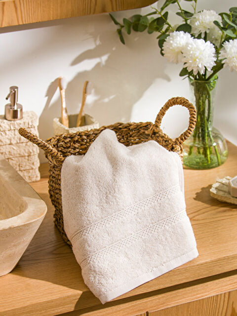 LCW HOME Pamuklu Yüz Havlusu 50x80 cm - S6HP98Z8-RW0