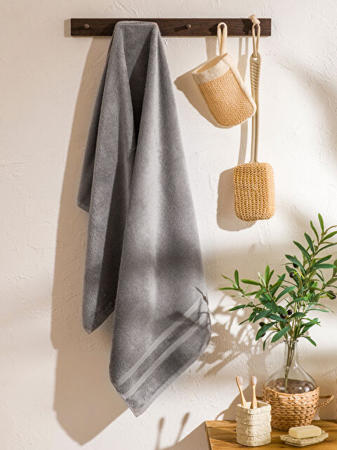 LCW HOME Pamuklu Banyo Havlusu 70x140 cm - S6IC84Z8-CTK