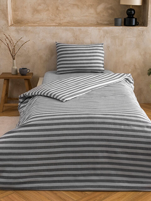 LCW HOME Çizgili Tek Kişilik Nevresim Takımı - S6IP67Z8-LFY