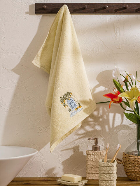 LCW HOME Nakışlı Yüz Havlusu 50x80 cm