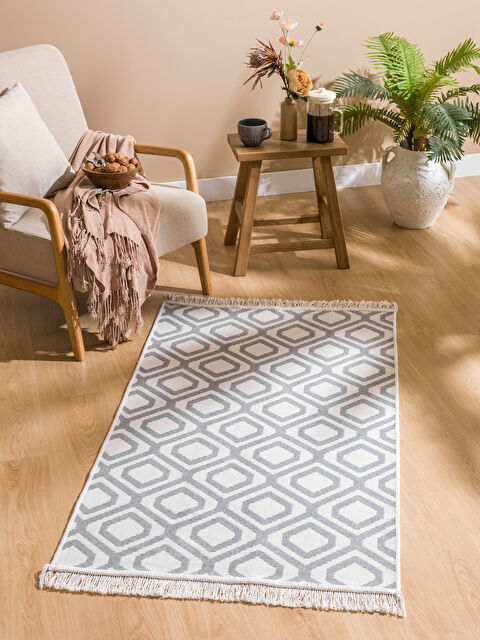 LCW HOME Püsküllü Halı 80x140 cm - S6J119Z8-F9C